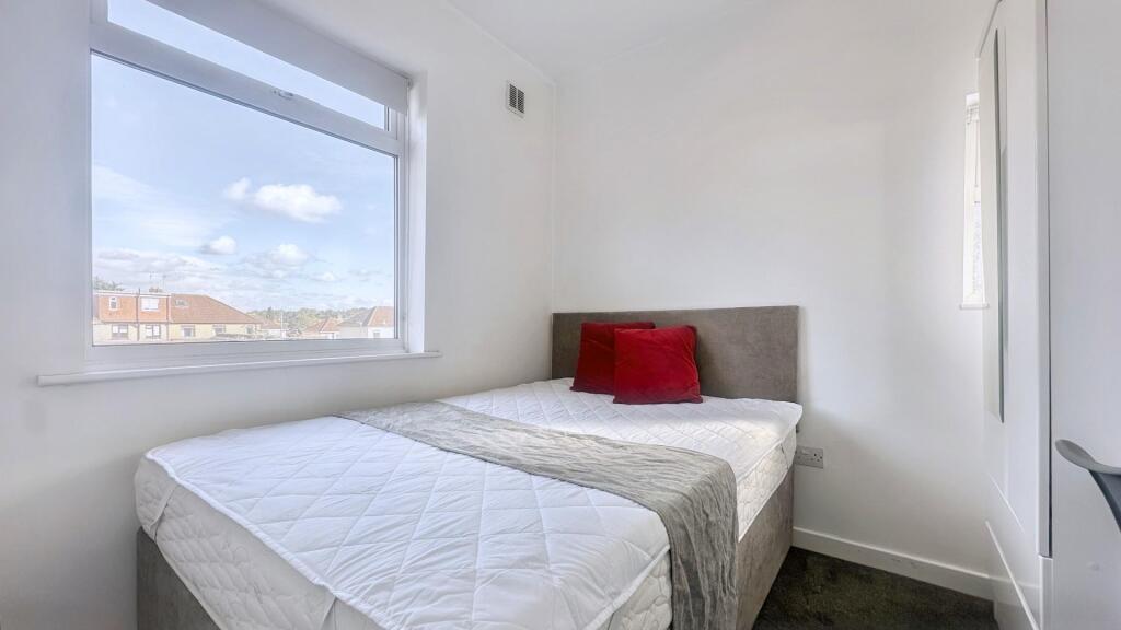 B1uFB8tDjUSn34Bkbao94Q