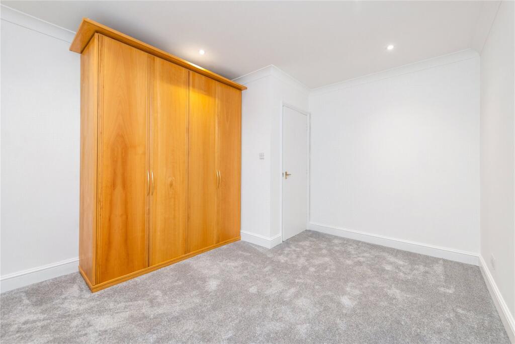 property in 598-602 Holloway Road, 
Holloway, N19