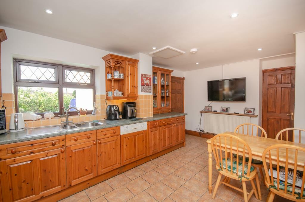 Embassy Walk-053.jpg