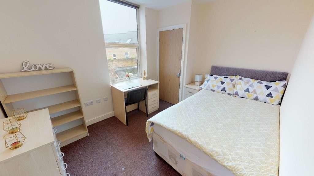 7_Hoole_Road
