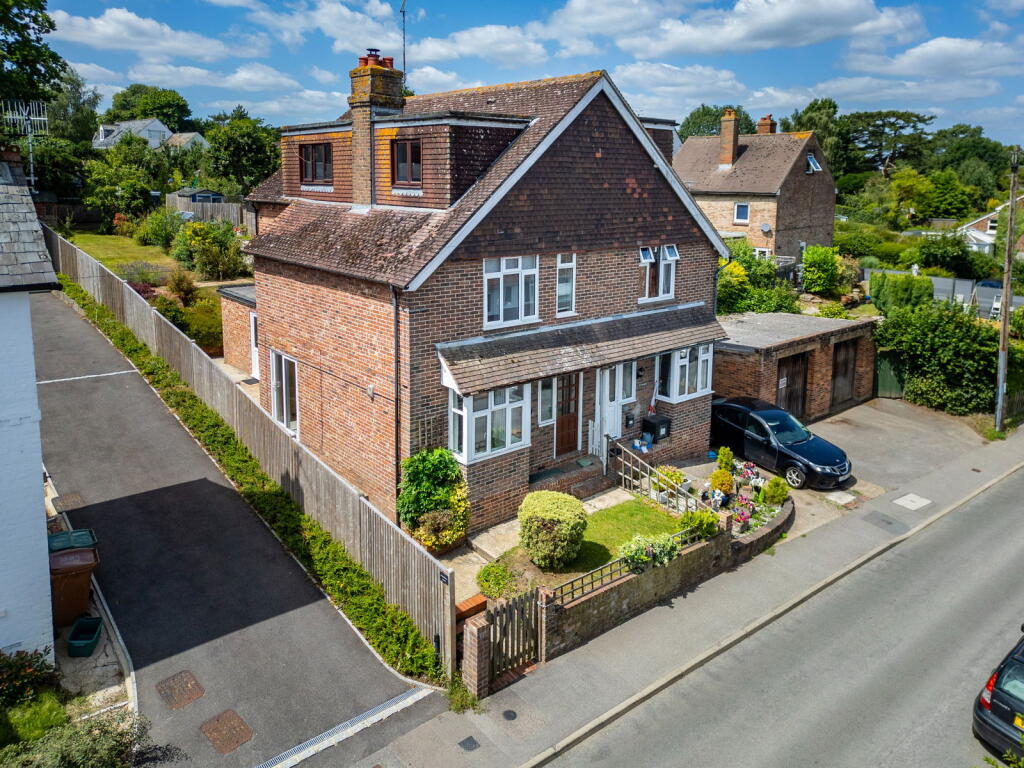 Barden Road, Speldhurst, Tunbridge Wells, Kent, TN3 0QB