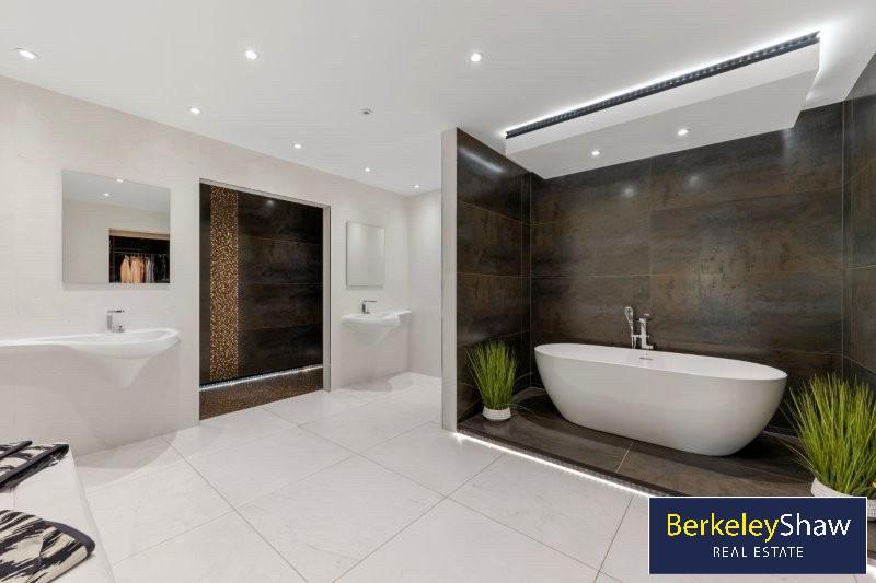 360f5811--412E-8CE7-F9C6662DDC9B-41112-000005D99A2