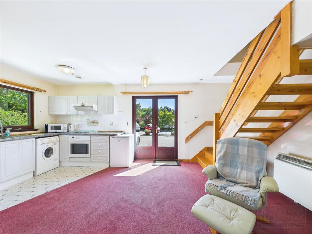 Sitting Room / Kitchen / Dining