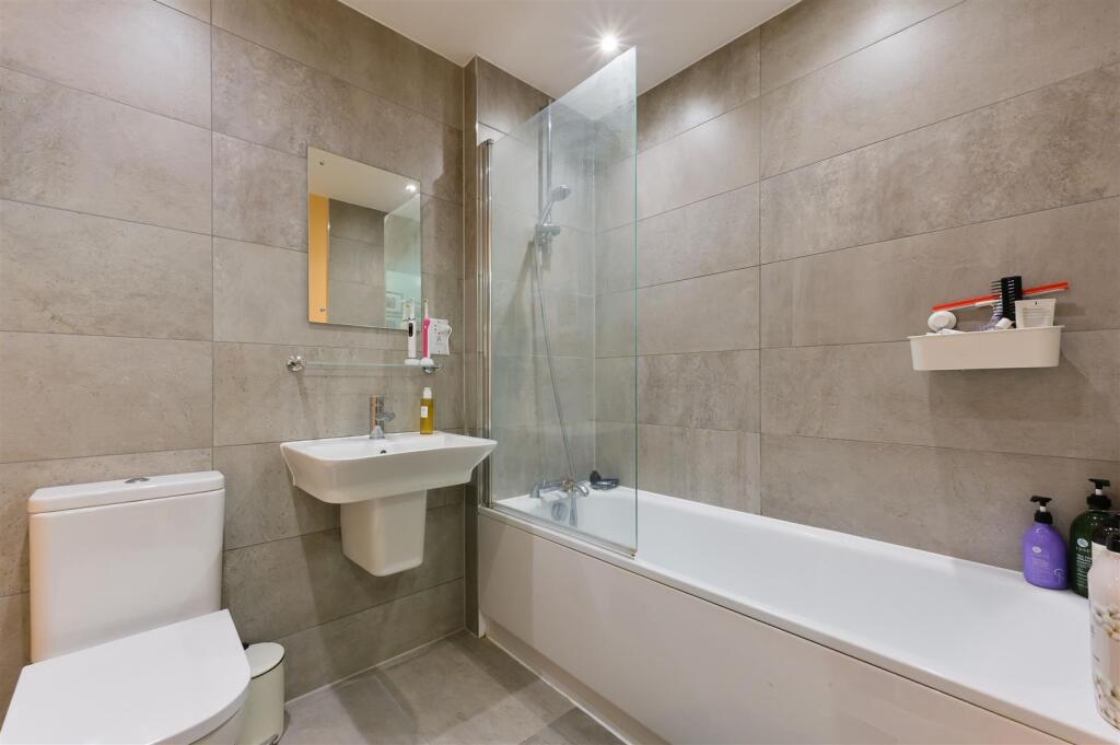 Flat 22, Croome House, 20 Engineers Way, Mill Hill