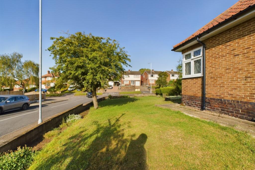 CAM01934G0-PR0110-STILL012