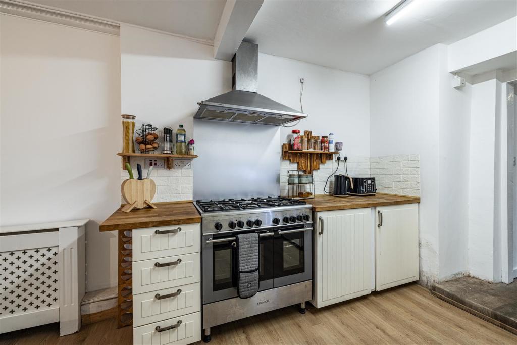 31 East High Street Greenlaw 11.JPG