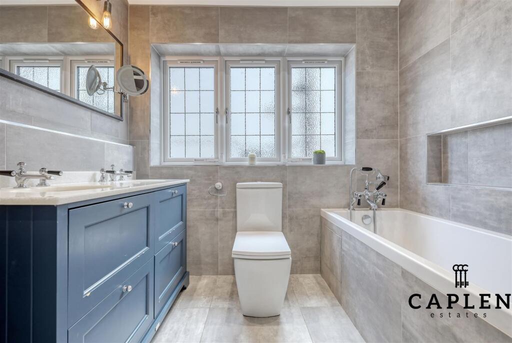 img_8418_11 copy 2.jpg