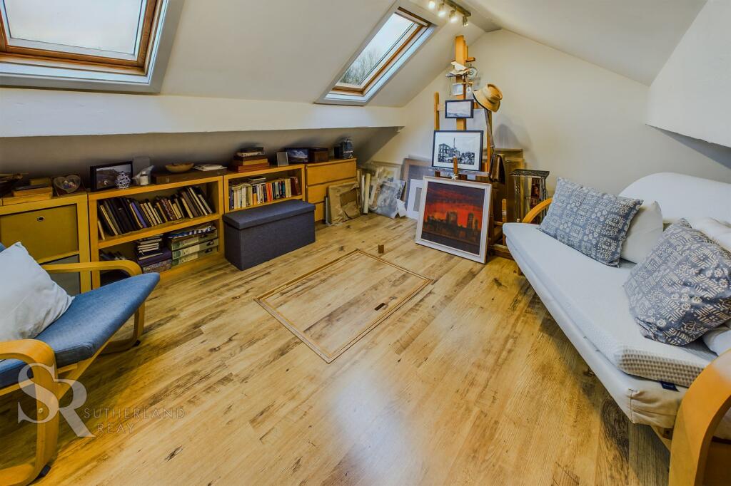Loft Room / Office