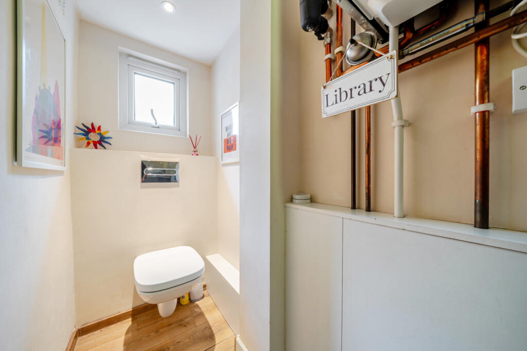 Ground Floor Wc