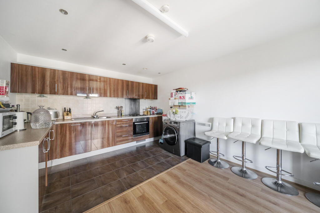 1311810-1-6852ef5...