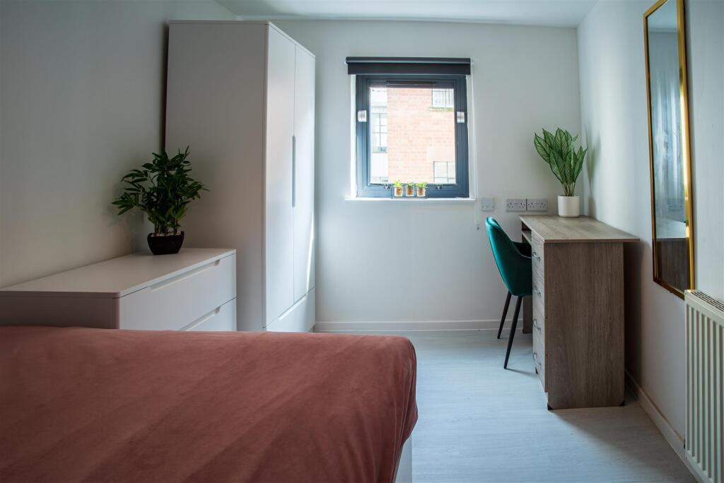 164B Bedroom