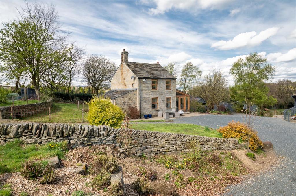 THE OLD FARMHOUSE