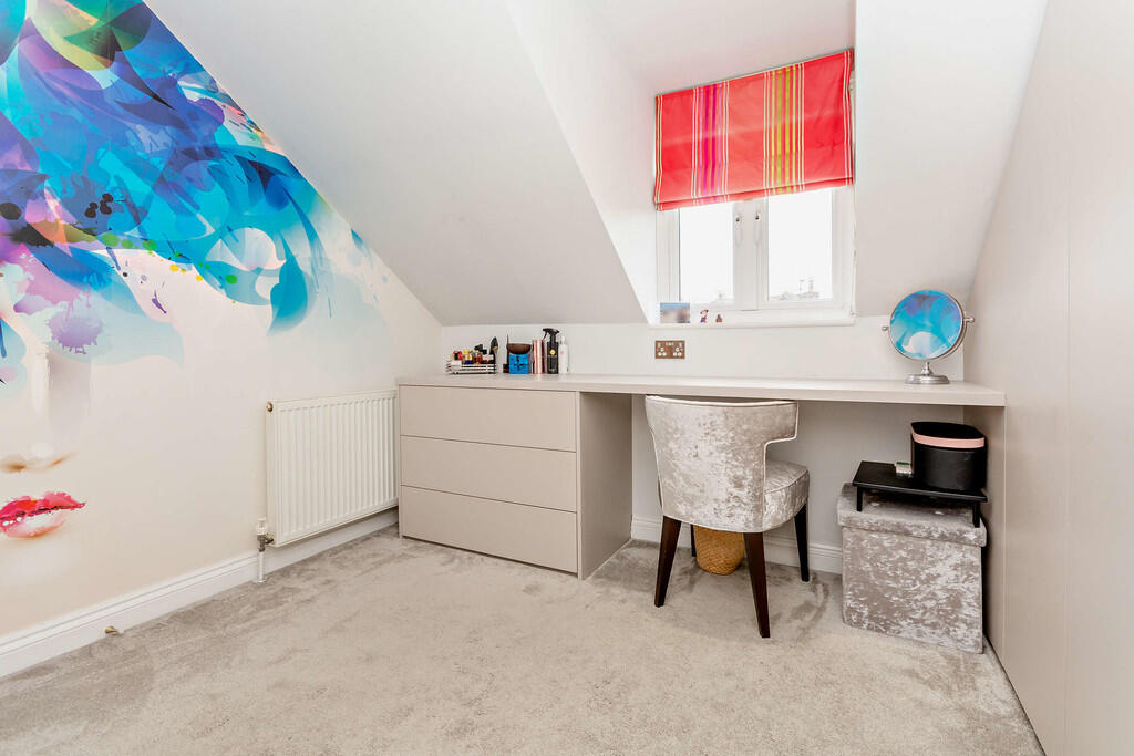 8650540-interior0...