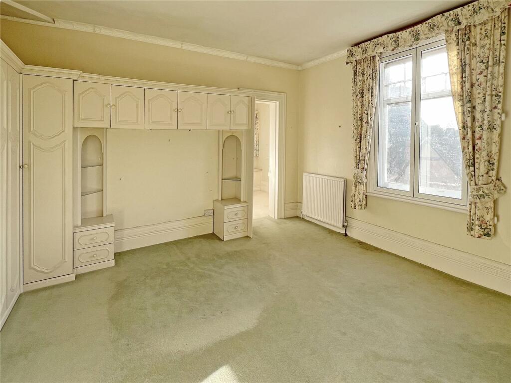 Main Bedroom