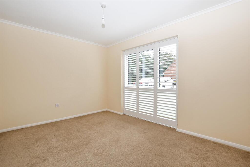 Bedroom .jpg