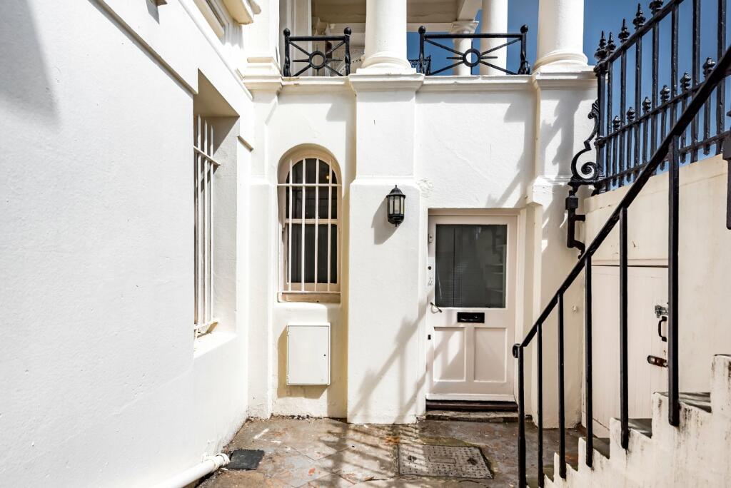 Private Entrance