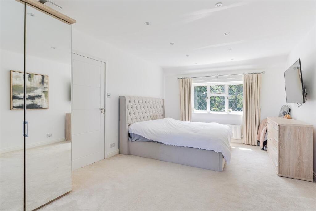 YEW TREE BOTTOM ROAD (11).jpg