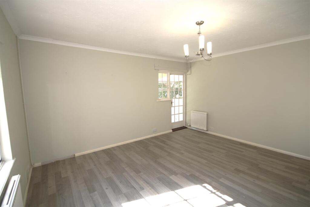 Living Room c.JPG
