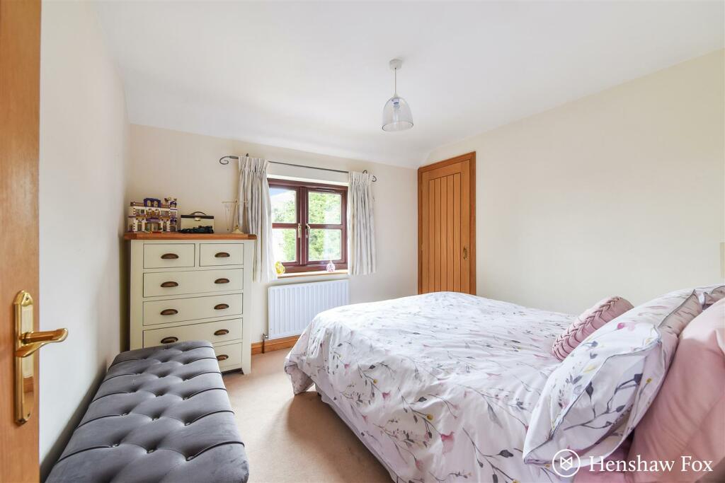 Ph17_5374340 - Copy.jpg