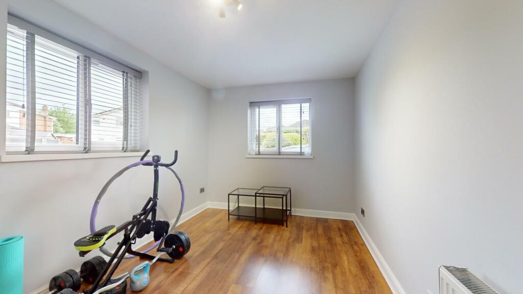 BEDROOM FIVE