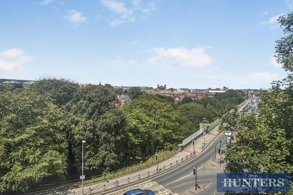 tlc_644ab5c6-7db1-410f-9e49-b7a790f92d83_29934c5.j