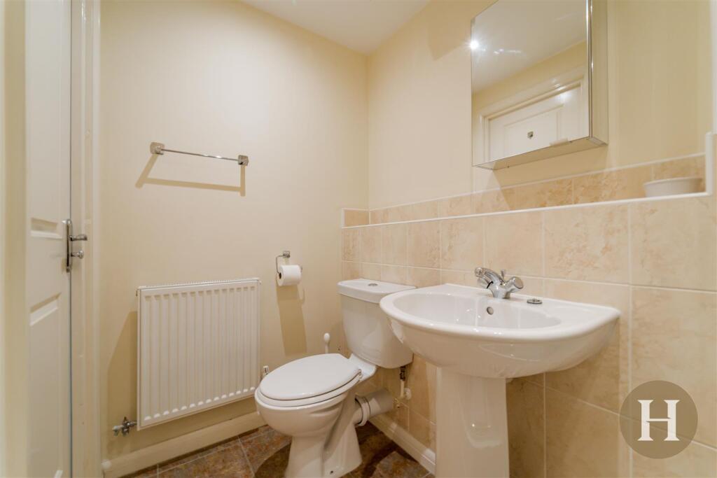 Hadleigh Estate Agents-6.jpg