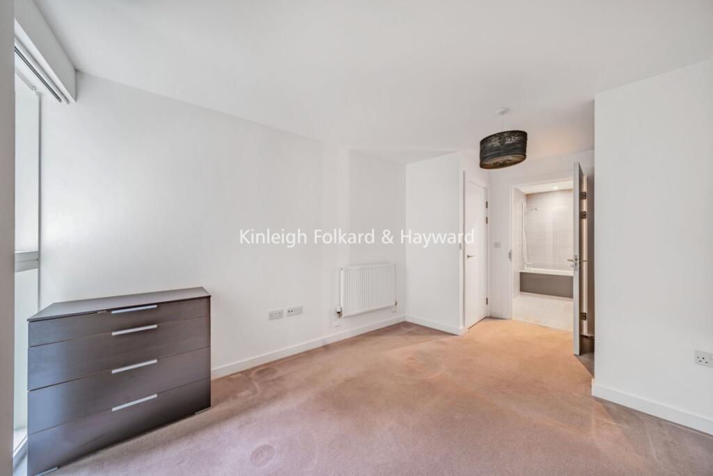 5b39f2e1-a345-42c6-9