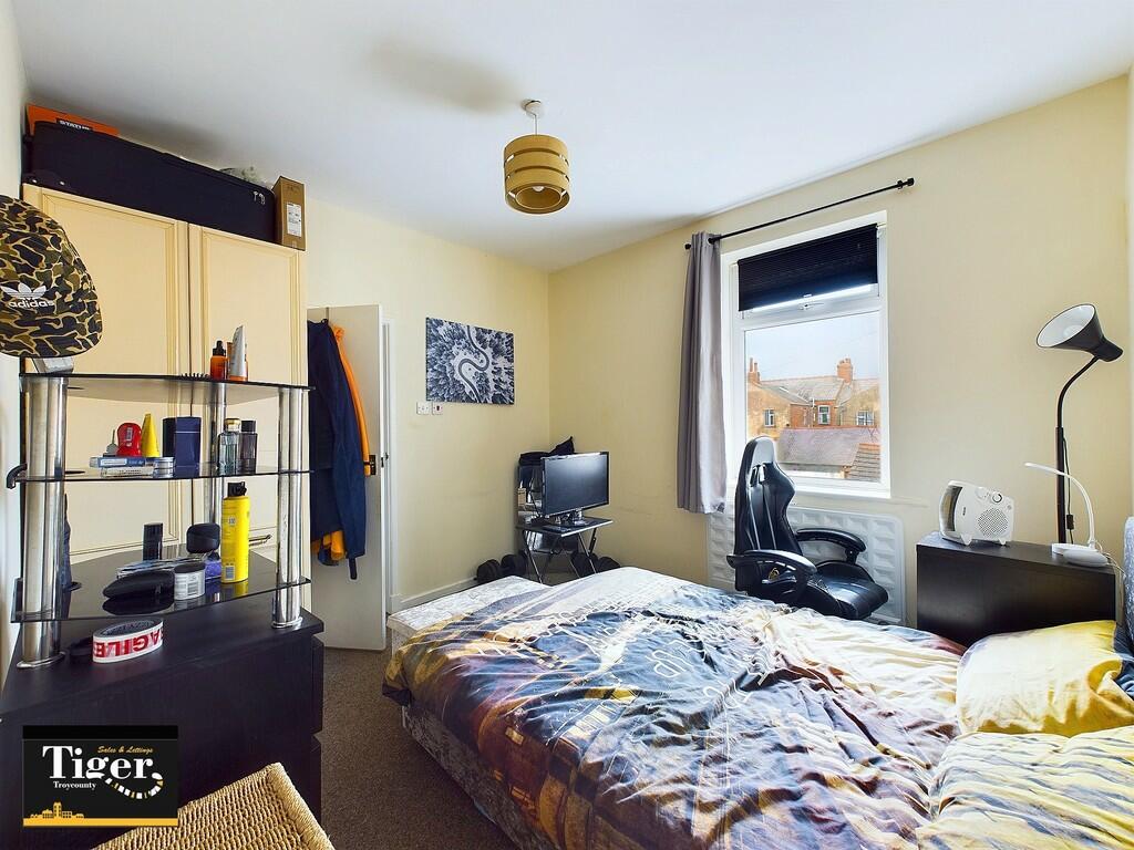 CAM03440G0-PR0204...