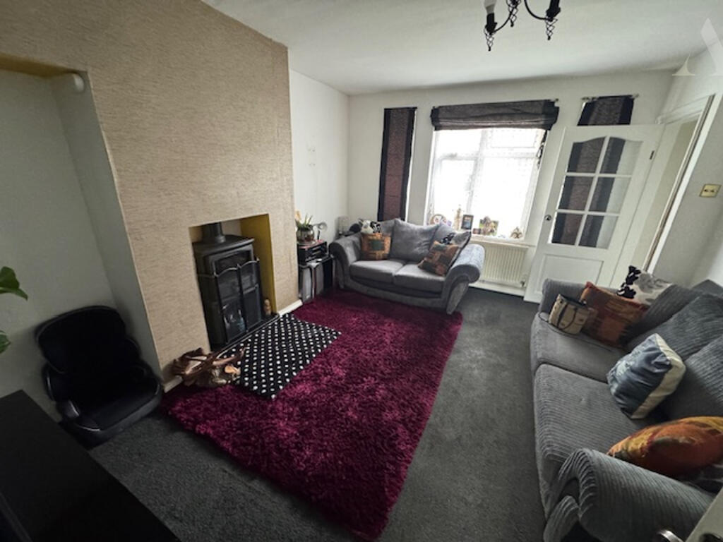 49 Ingleton Road lounge (1)