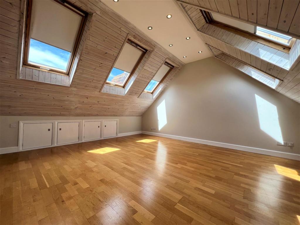 Bedroom.jpg
