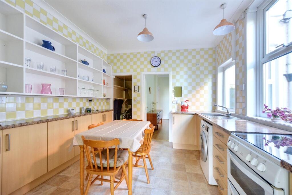 Breakfast Kitchen