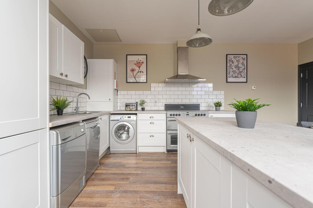 The Hosiery Factory Flat J Kitchen 2