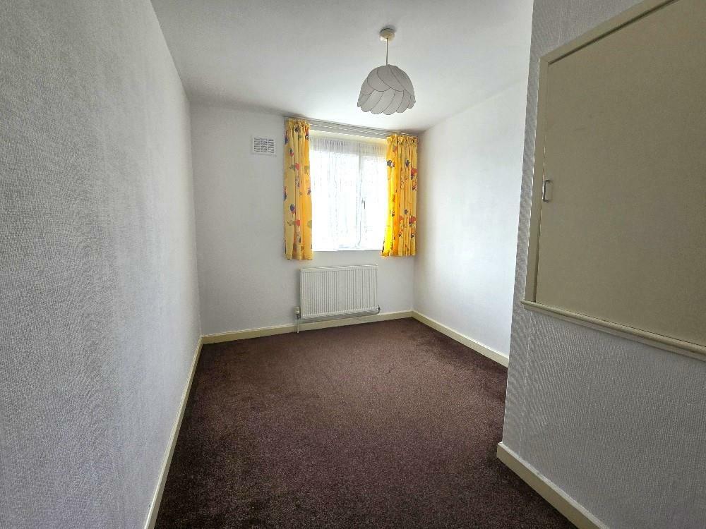 Bedroom 3.jpg