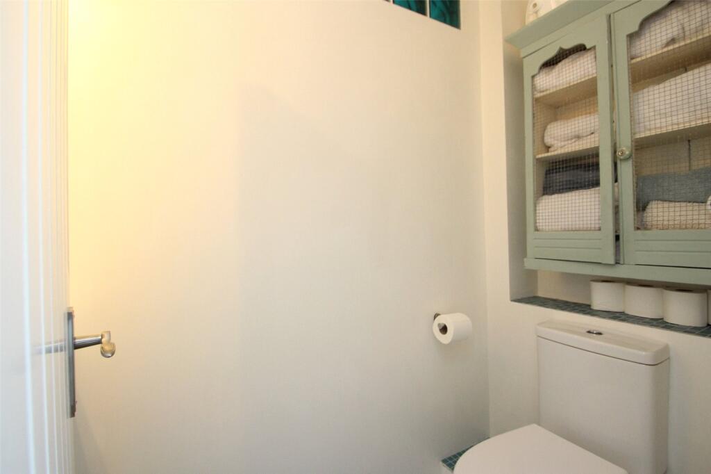 Wc To Bedroom 2