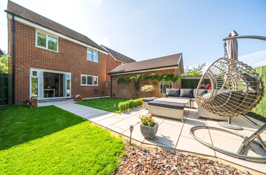 1-1312242-1-6858f...