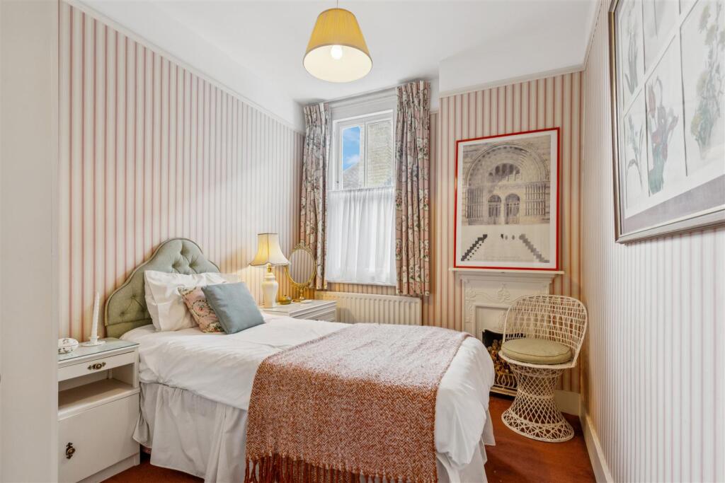 Foster Road, W4 - FOR SALE