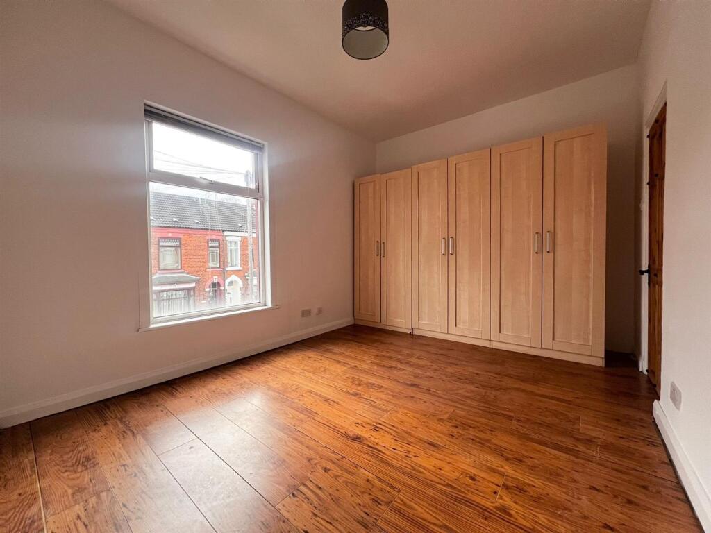 78SS - Bedroom Onee.jpg