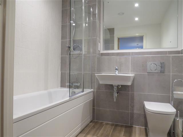 En-suite Bathroom
