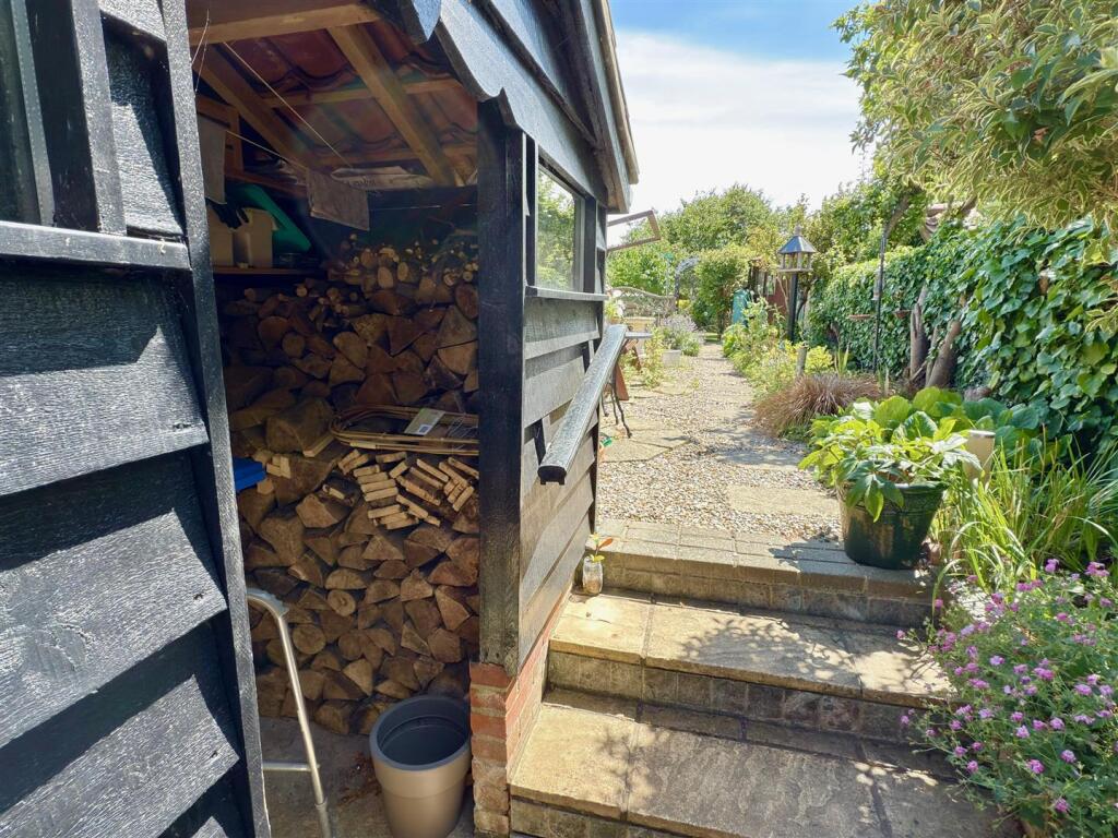 WOOD STORE.jpg