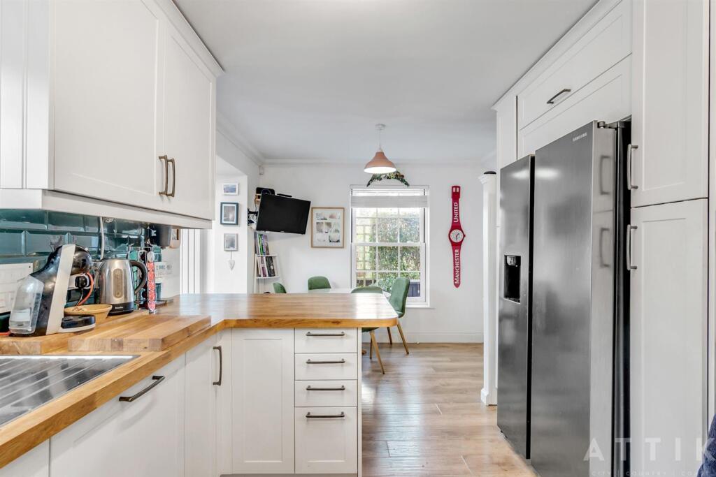 8 Blyth Mews, Halesworth, IP19 8FB (31).jpg