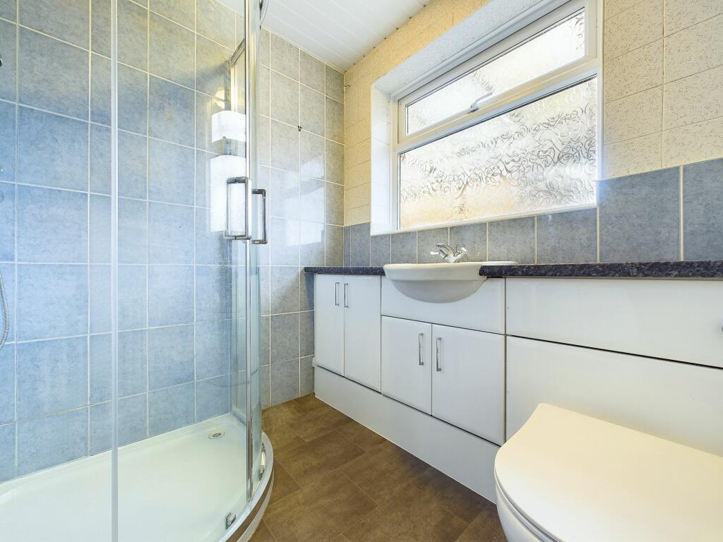 Shower-Room