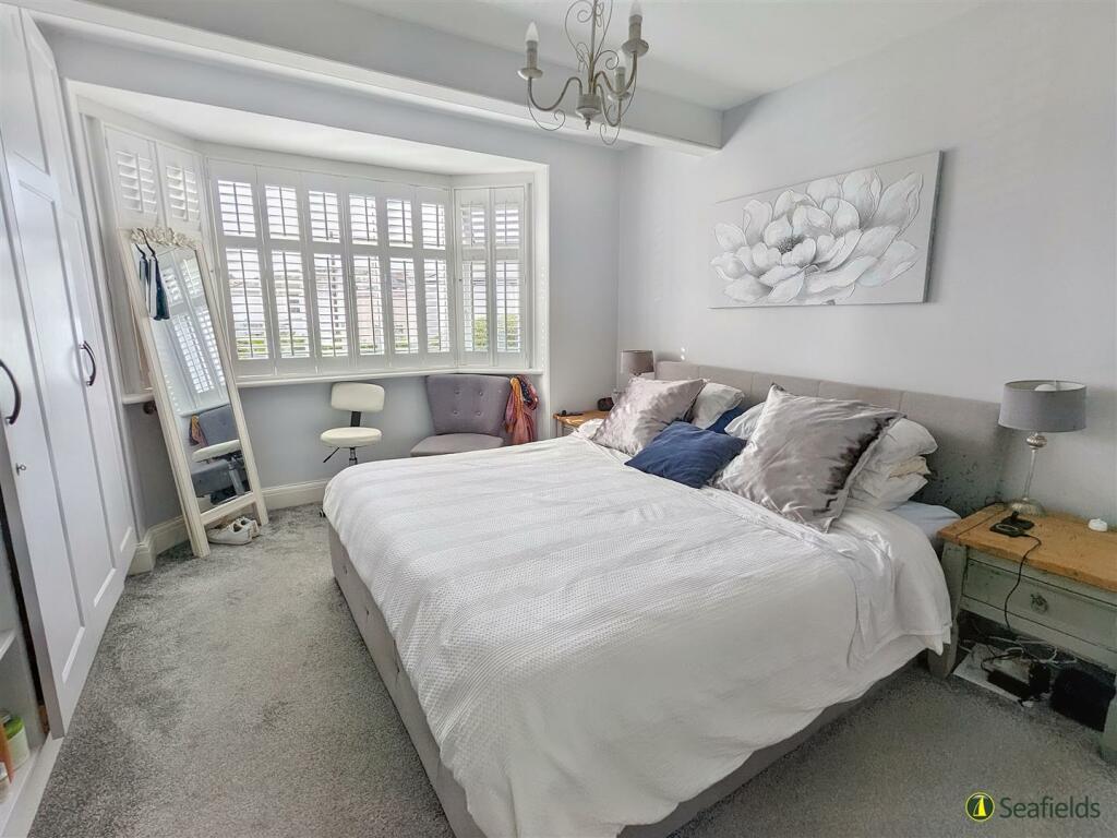 Bedroom  1.jpg