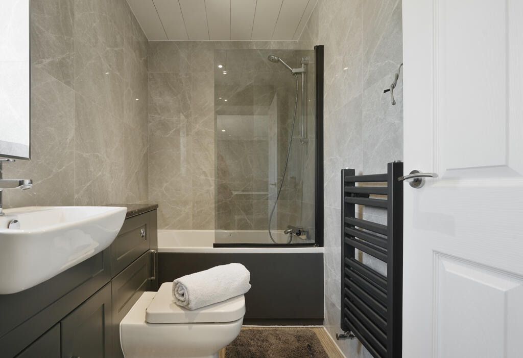 Ensuite