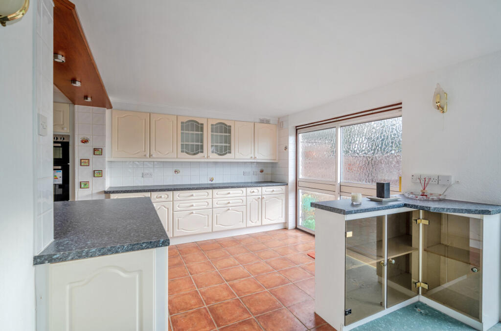 1384341-19-69259e...