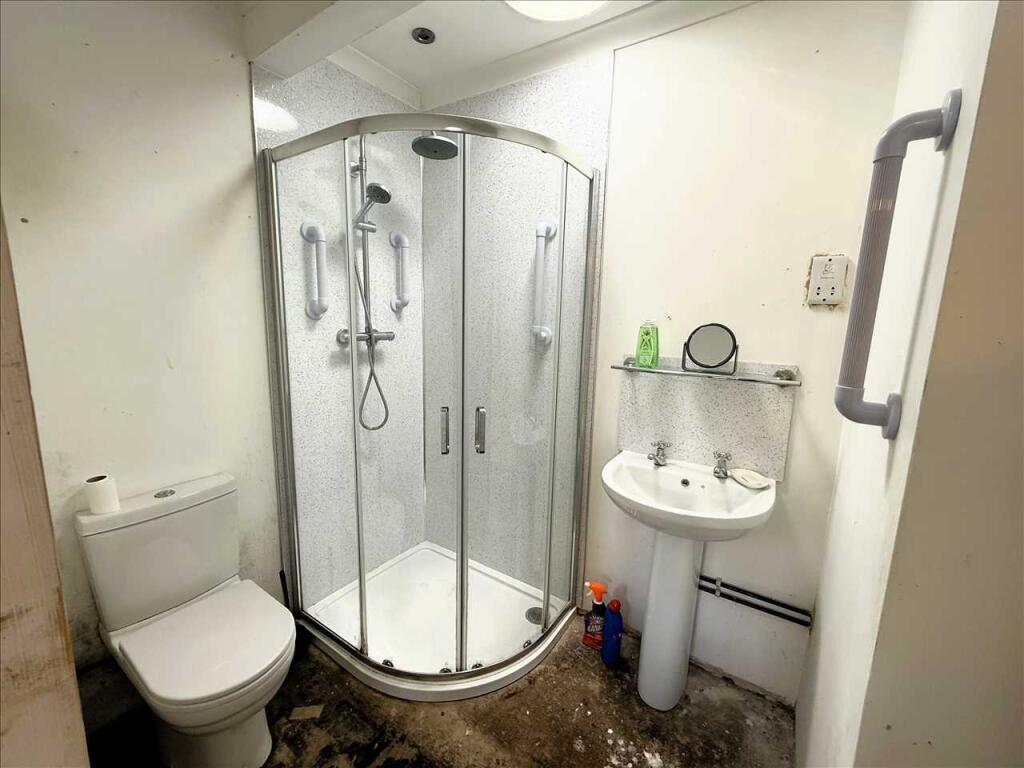 En-Suite Shower Room