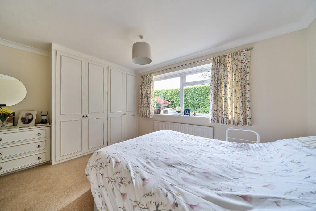 1316691-17-685d3a...