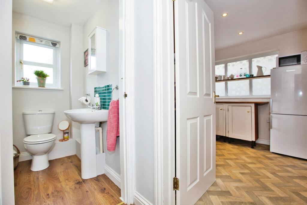 Downstairs Cloakroom