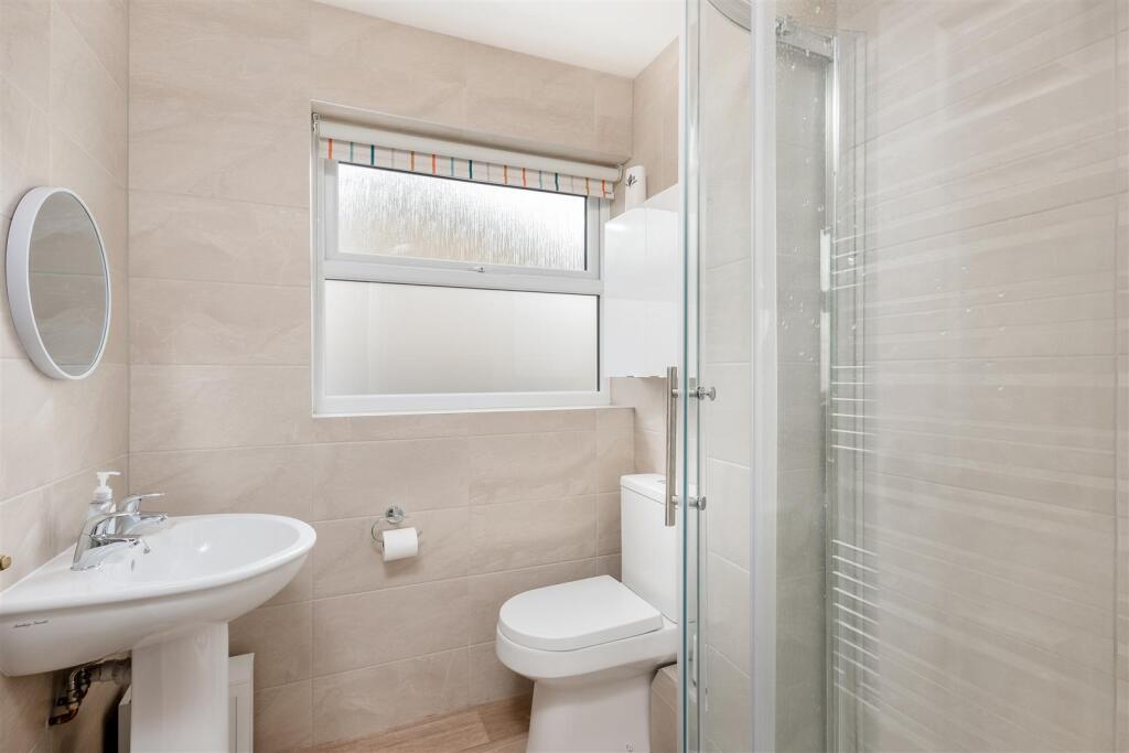 26 Elm Crescent-1682-12.jpg