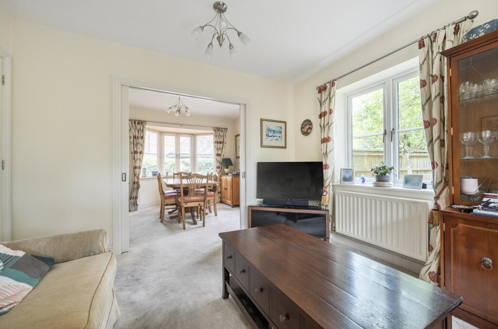 1315161-4-685a82c...