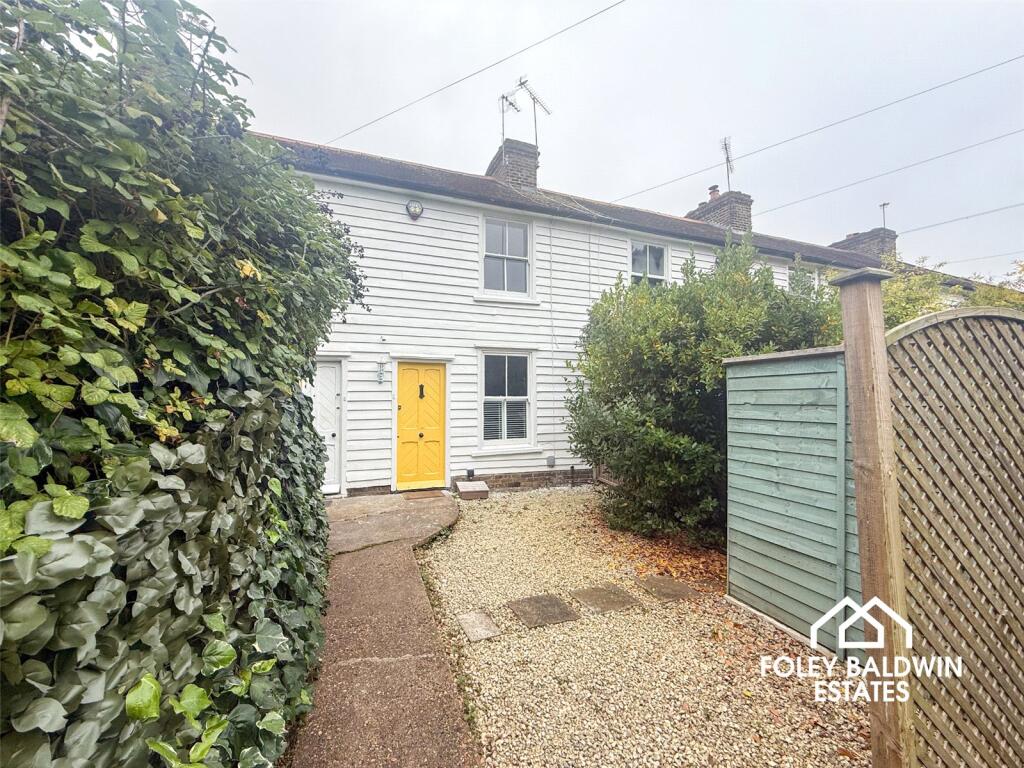 Manor Road, Chigwell, IG7
